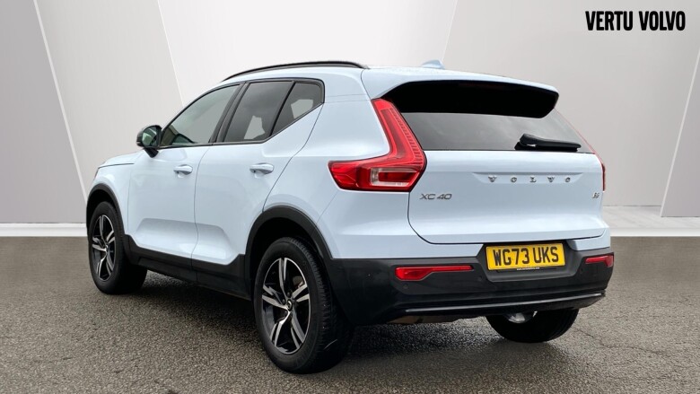 Volvo XC40 2.0 B3P Plus Dark 5dr Auto Petrol Estate